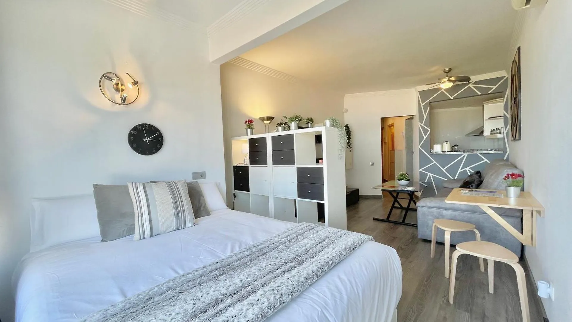 Lafrenchtouch - Moderno Y Acogedor Estudio Vista Mar Torremolinos